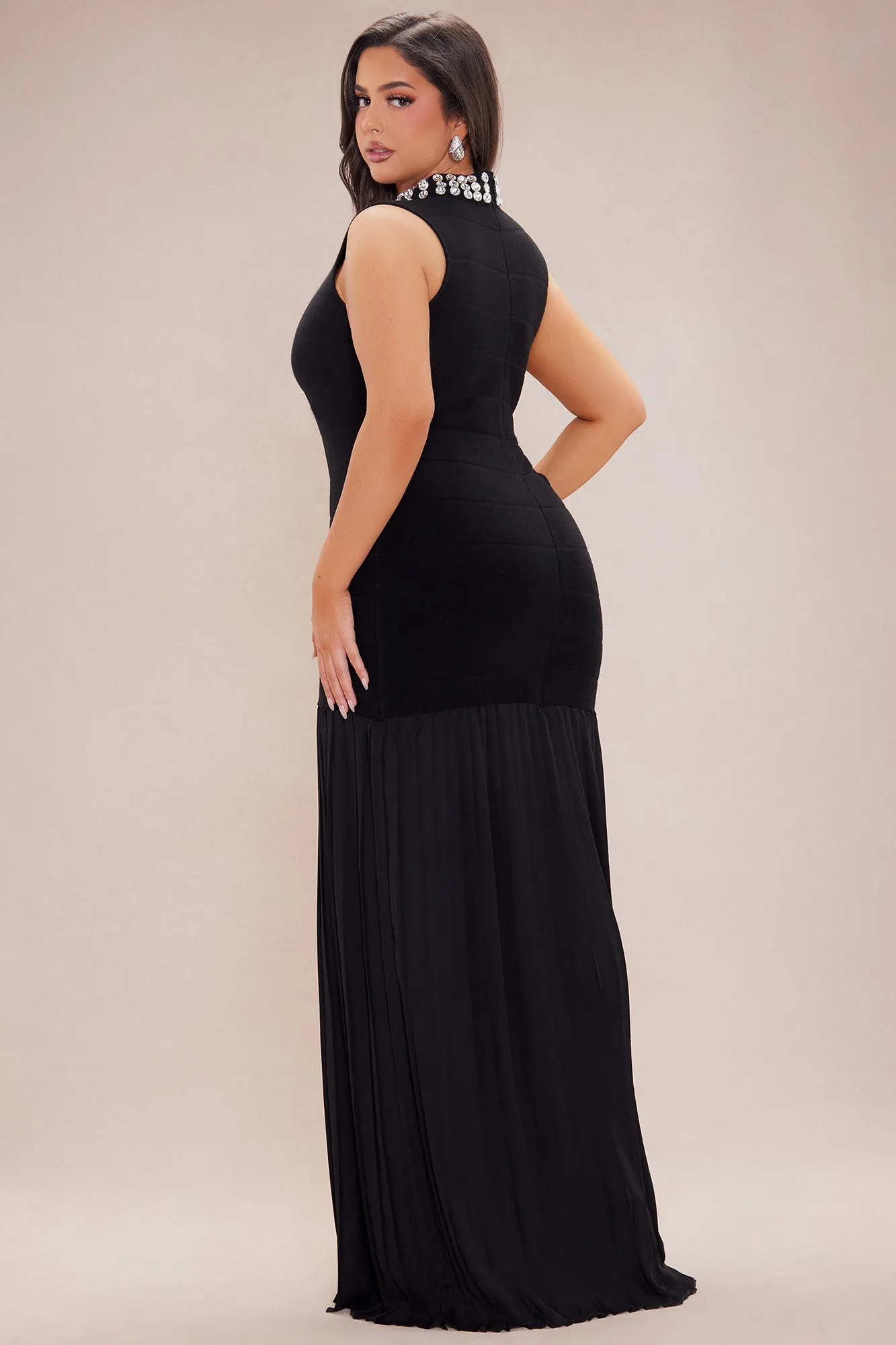 Amelia Embellished Sweater Maxi Dress - Black
