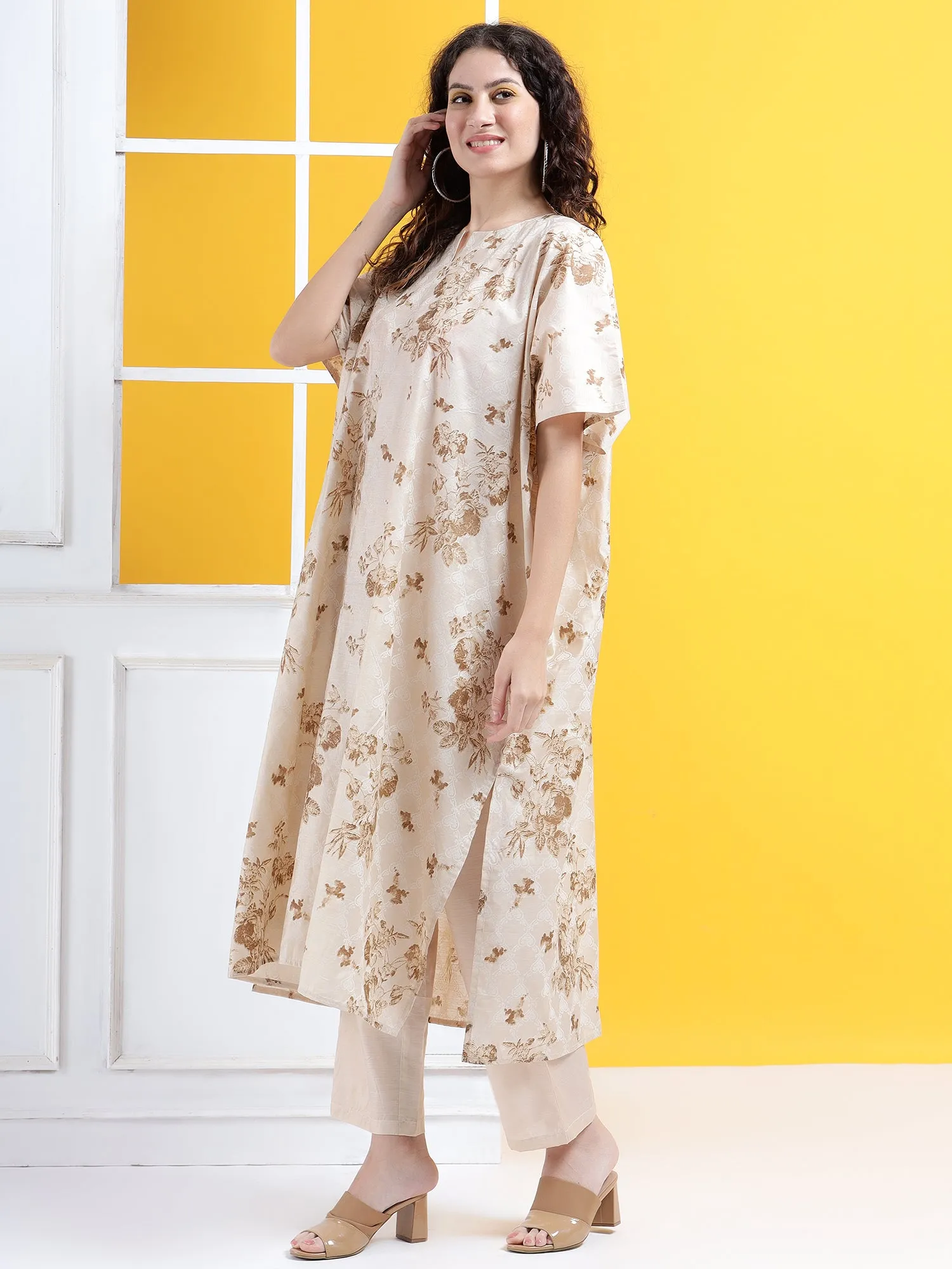 Fusion Festivities Kaftan Style Suit - Set of 2