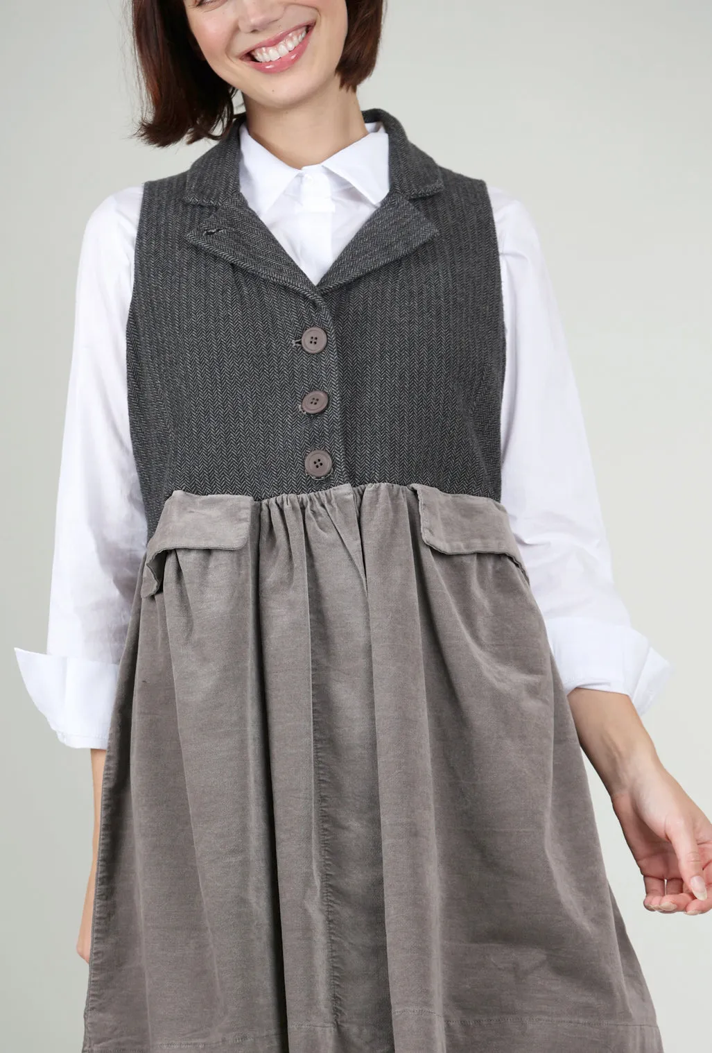 Longer Herringbone/Velvet Vest, Iron