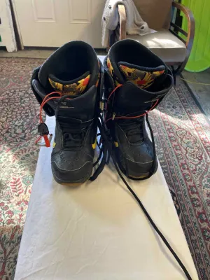 Vans Mary Rand Snowboard  Boots Women's 7