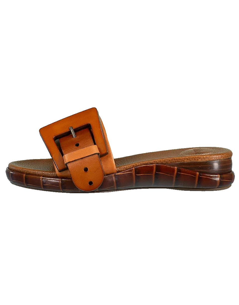 Willy Flat Buckle Sandal