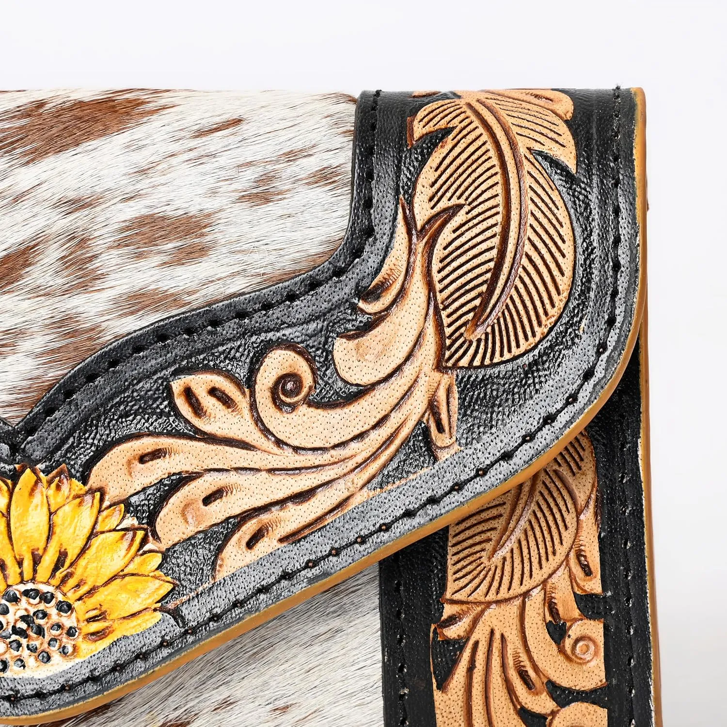 Women's Western Leather Rustic Rose Boohoo Buckaroo Trifold Handmade Hand Wallet - Stylish and Functional Cowhide Clutch